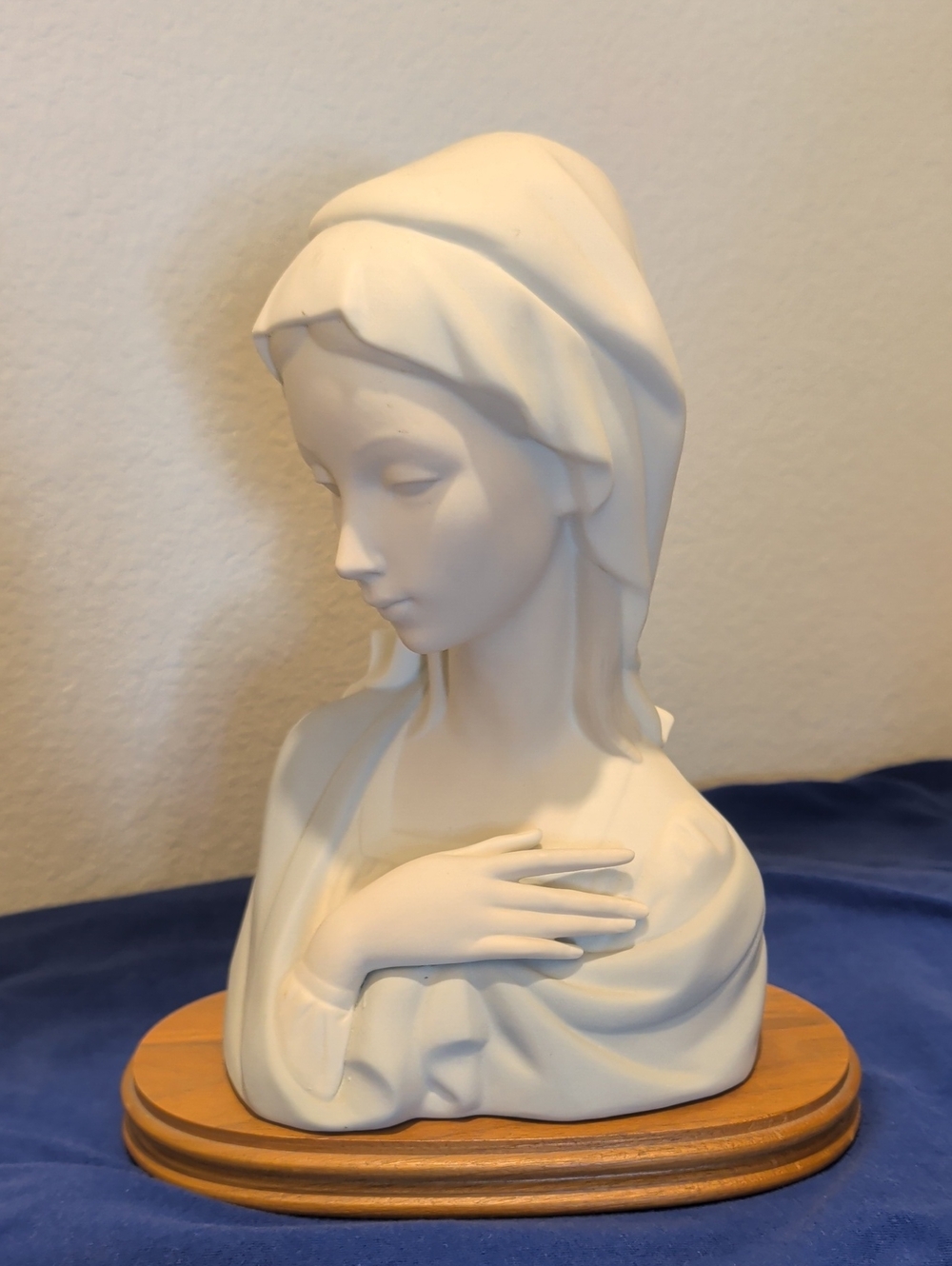 Lladro White Ceramic Madonna Bust with Wood Base
